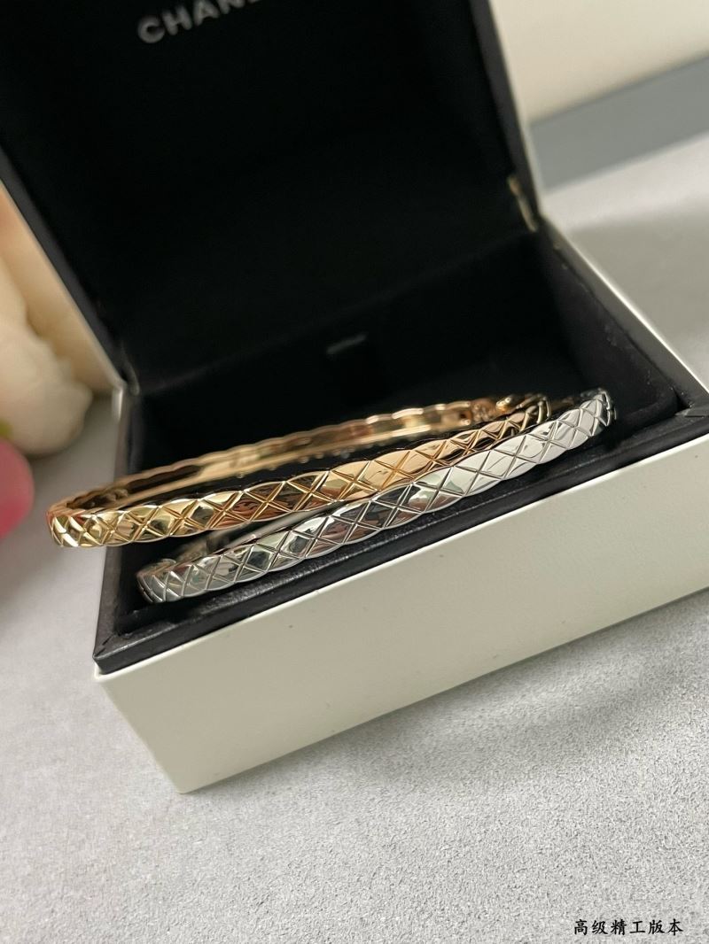 Ch**el bracelets